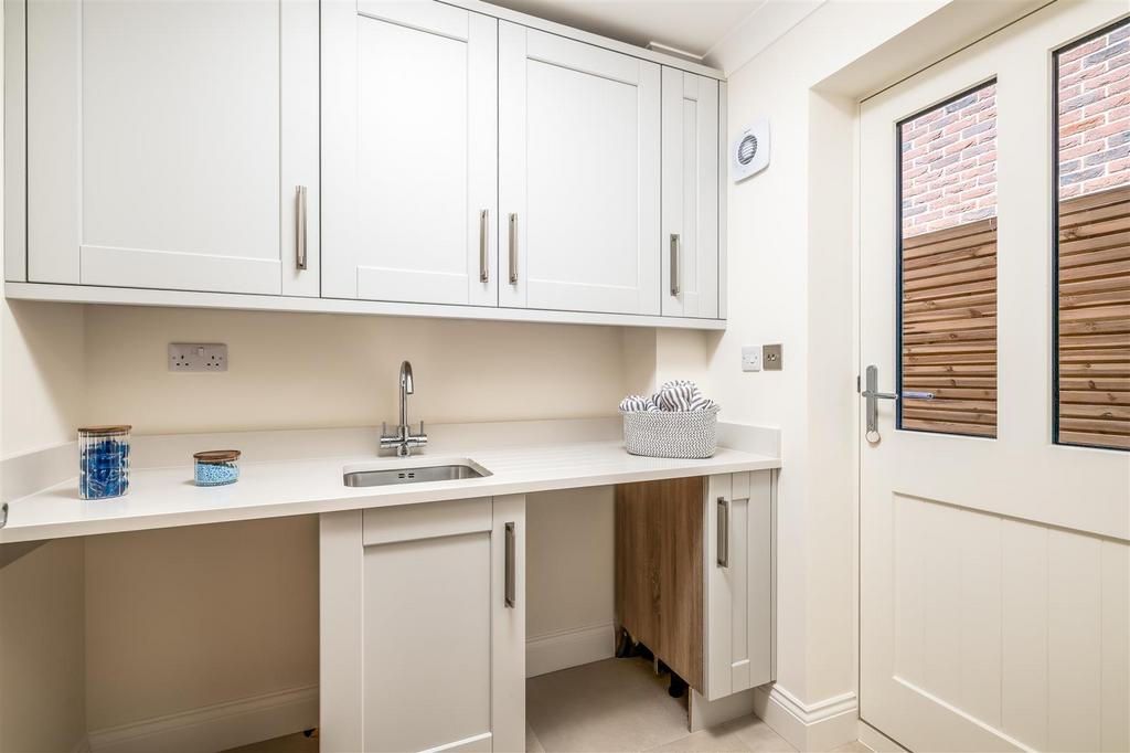 250618 - Plot 6 Halls Close, Braughing - 15.jpg