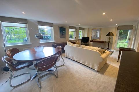 undefined, Dummer, Basingstoke, Hampshire, RG25