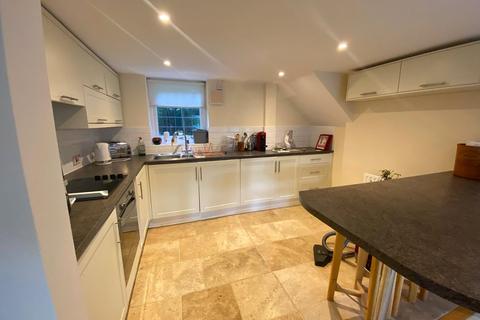 undefined, Dummer, Basingstoke, Hampshire, RG25