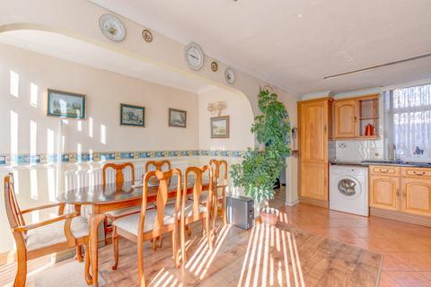 4 bedroom terraced house for sale, Grendon Close, Matchborough West, Redditch, B98