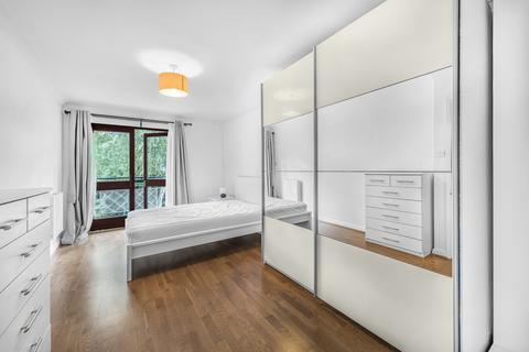 2 bedroom flat to rent, Goodhart Place, London, E14