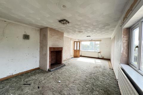 undefined, Dwyran, Anglesey, LL61
