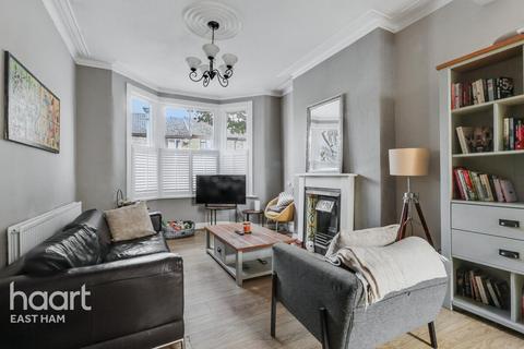 3 bedroom end of terrace house for sale, Masterman Road, LONDON