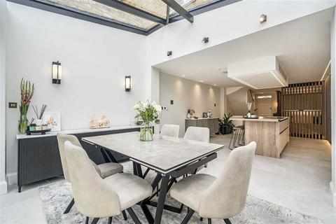 4 bedroom terraced house for sale, King George Street, London SE10