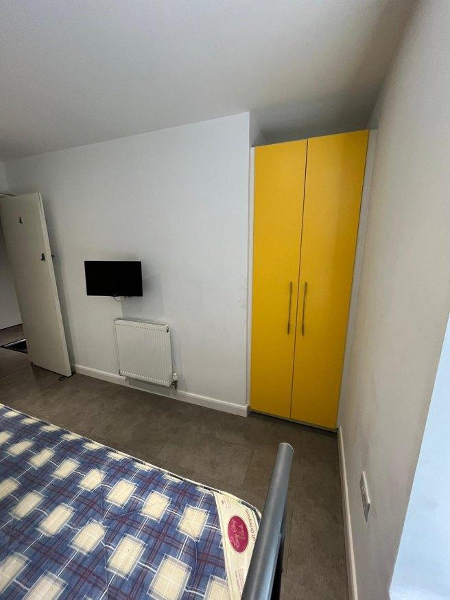 Watford-street-st4-2ew-992542