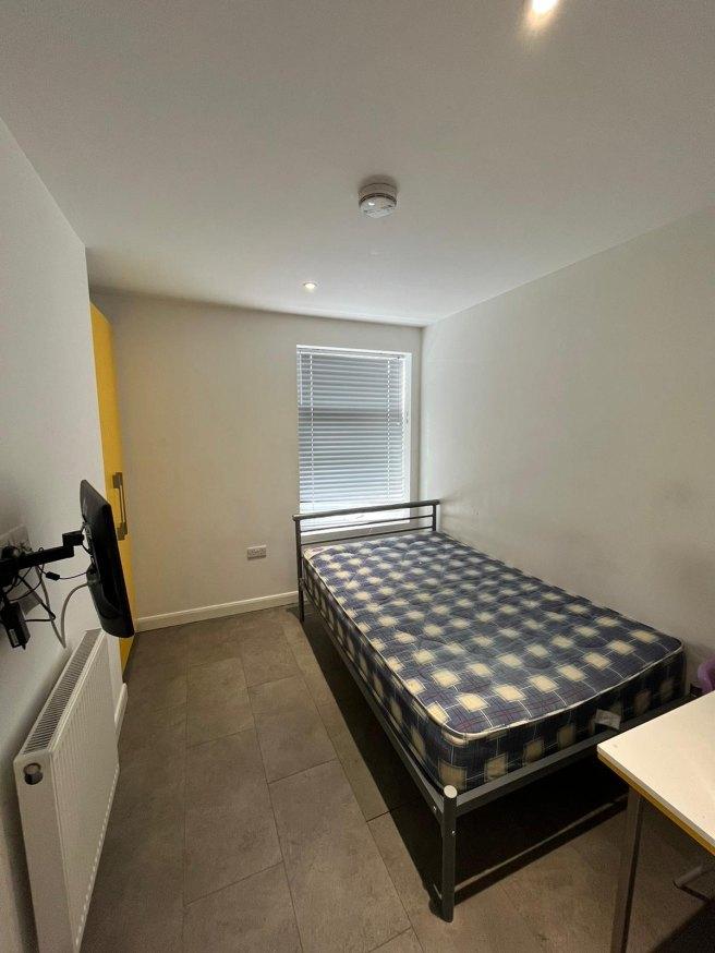 Watford-street-st4-2ew-992544
