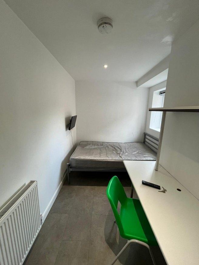 Watford-street-st4-2ew-992537