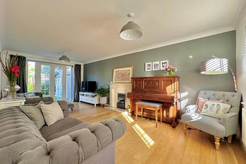 10 Acorn Close, Heybridge, Maldon, CM9 4PG