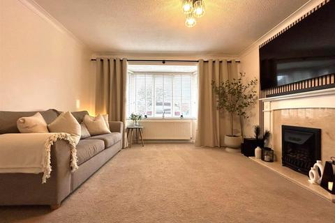 undefined, Rowan Close, Evesham