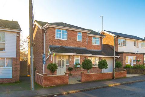 3 bedroom detached house for sale, Cedarwood Drive, St. Albans, Hertfordshire