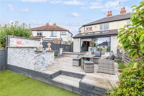 6 Nursery Road, Guiseley, Leeds, LS20 9DQ
