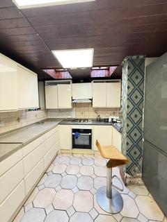 5 bedroom terraced house for sale, Gordon Road, Southall