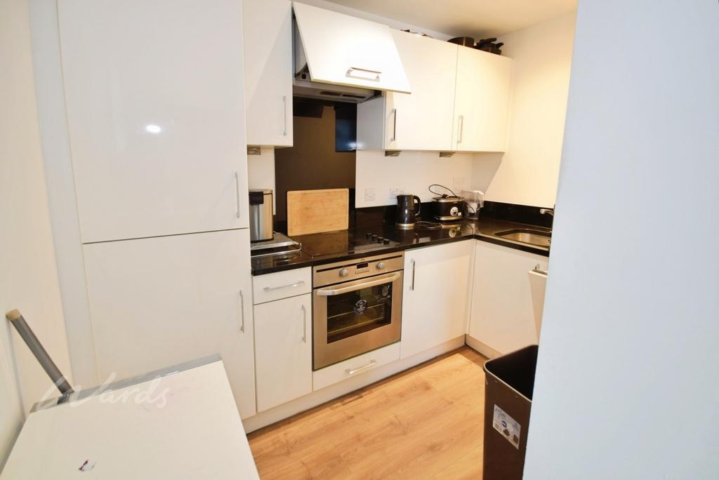 Marina kitchen