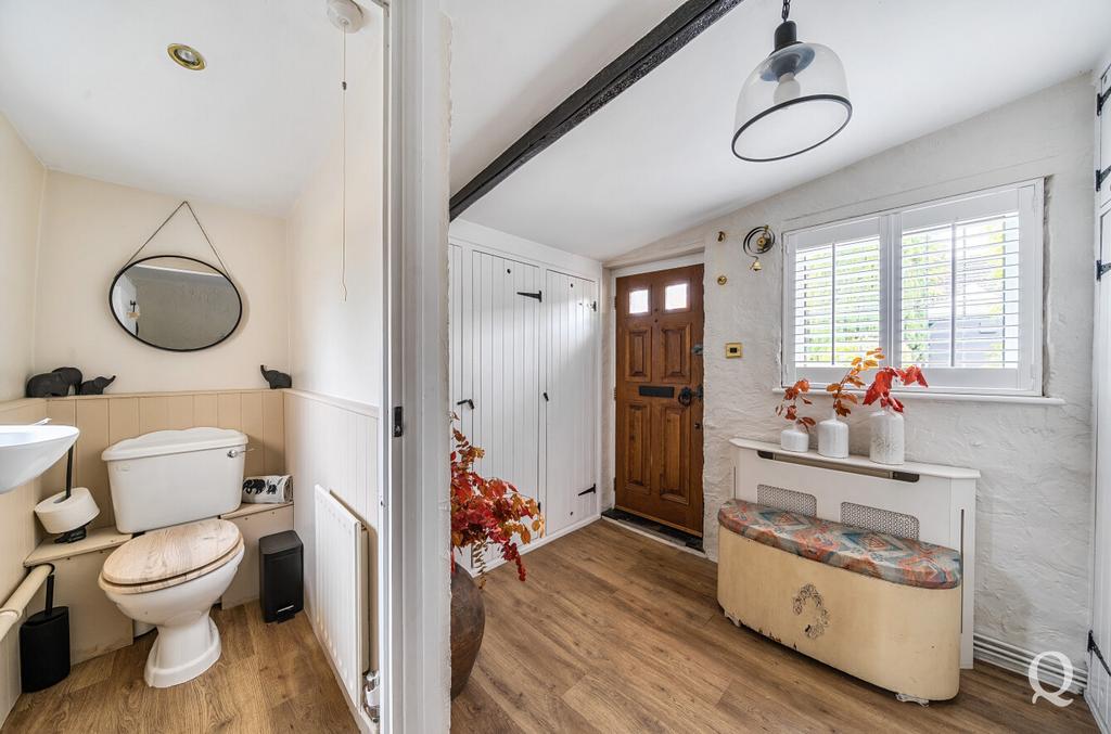 E6c9dedc-5f06-451...