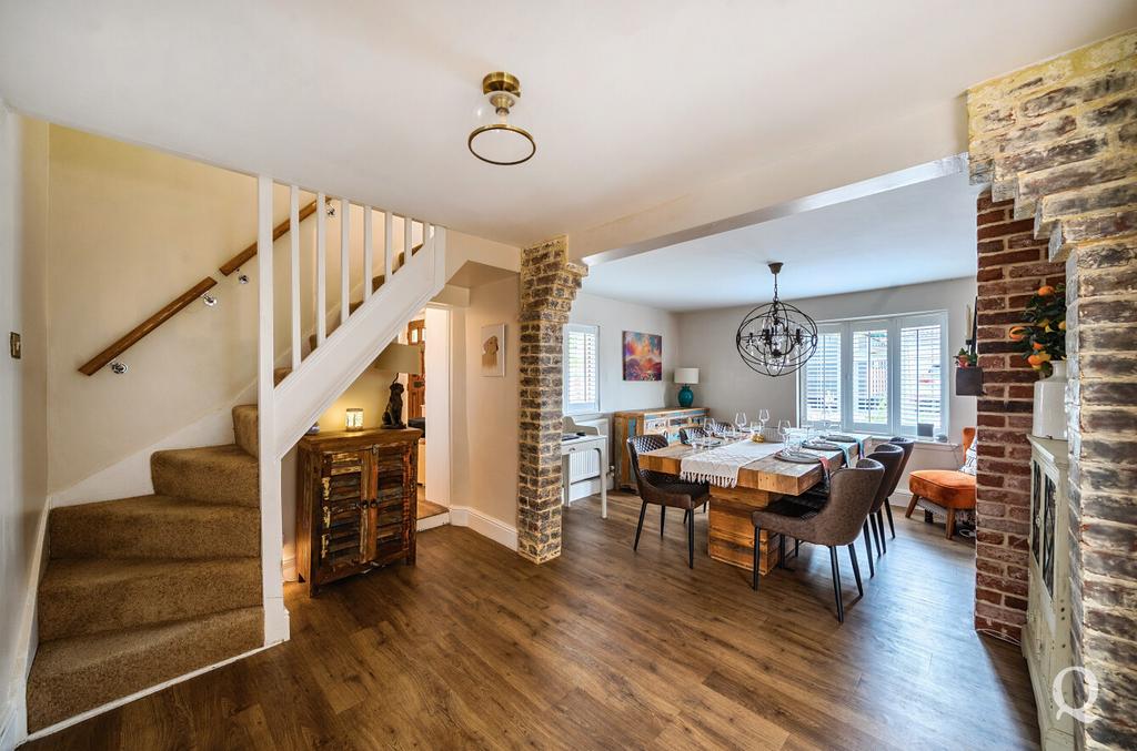 819ee977-cd4f-4b9...