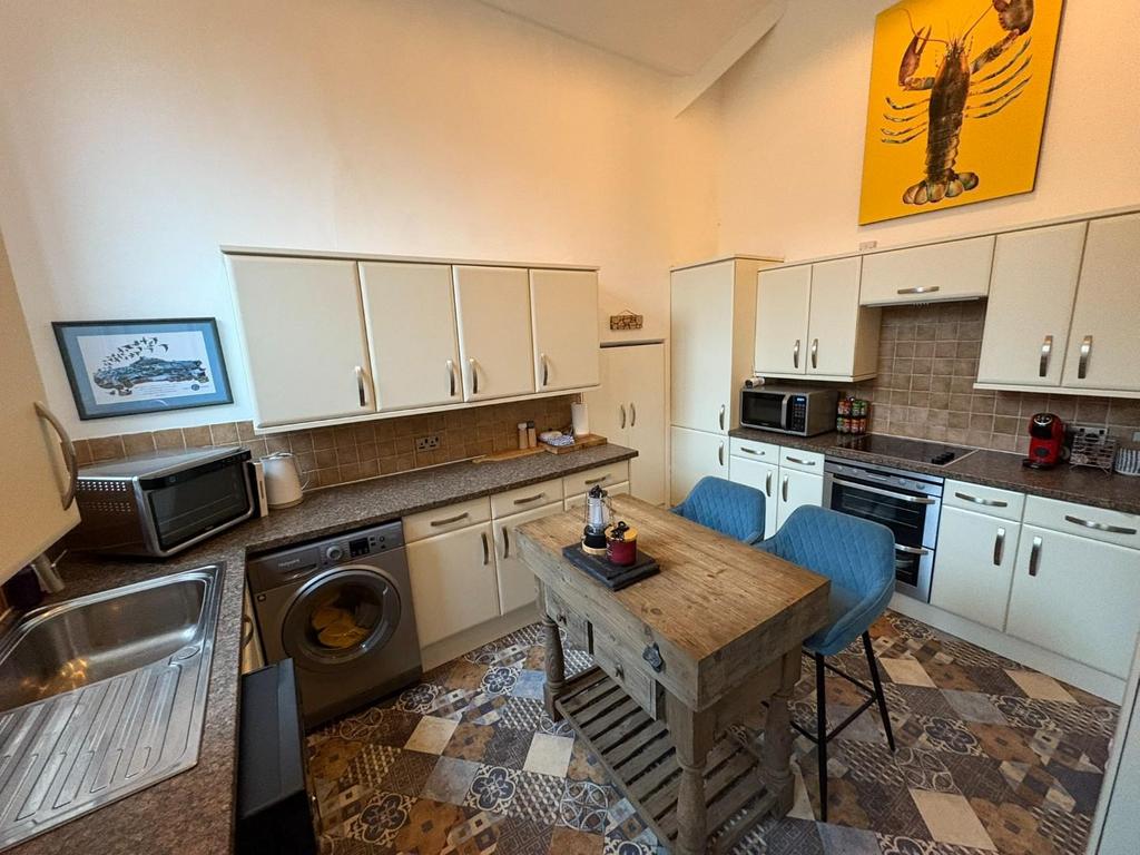 Kitchen.JPEG