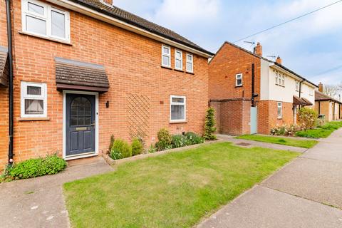 3 bedroom end of terrace house for sale, Barton Road, Badersfield