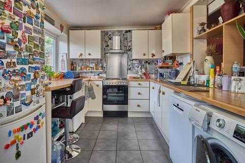 3 bedroom semi-detached house for sale, Strathmore Road, Hinckley