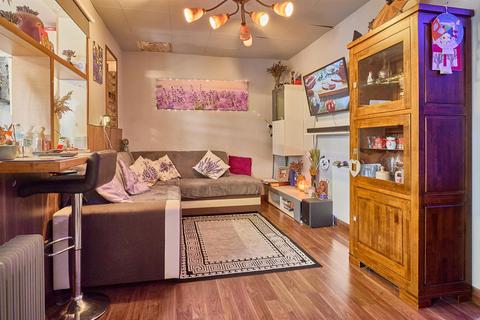 3 bedroom semi-detached house for sale, Strathmore Road, Hinckley