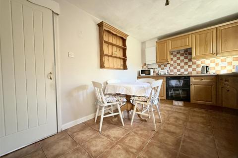 3 bedroom semi-detached house for sale, Paget Street, Aylestone LE2