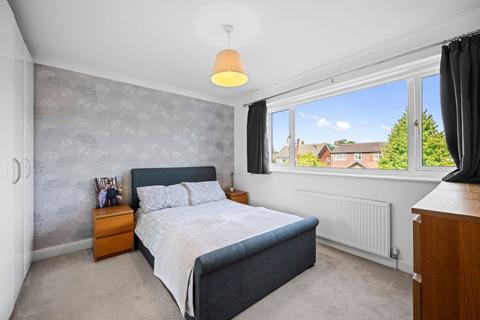 17 Mere Close, Orpington, BR6 8ES