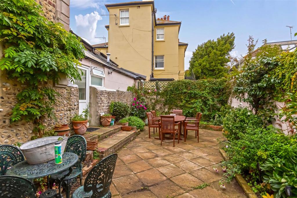 Seacroft Cottage 23.jpg