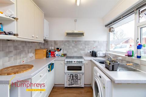 2 bedroom detached bungalow for sale, St. Just Close, Ferndown