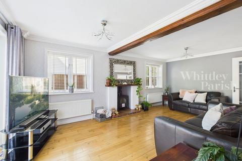4 bedroom detached house for sale, Diamond Close, Winfarthing