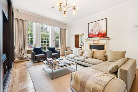 Eaton Gate, Belgravia, SW1W