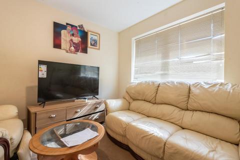 3 bedroom terraced house for sale, Sculcoates Lane, Hull HU5