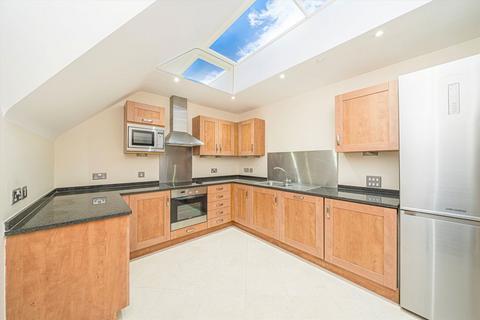 undefined, Staines Road East, Sunbury-On-Thames TW16