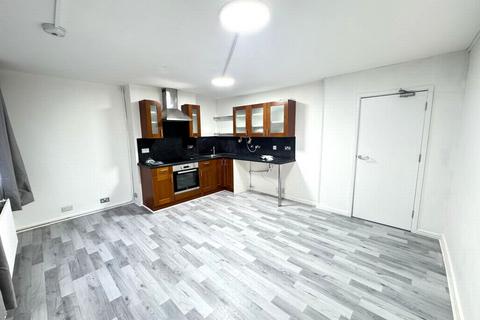 1 bedroom in a house share to rent, Lytton Grove, Putney, SW15