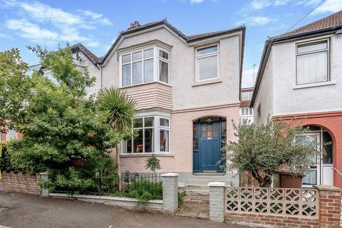 64 Ermine Road, London, SE13 7JR