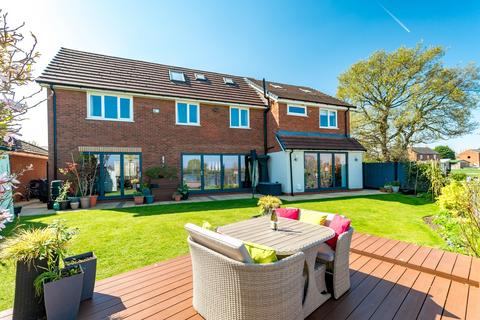 undefined, Petersfield Gardens, Warrington WA3