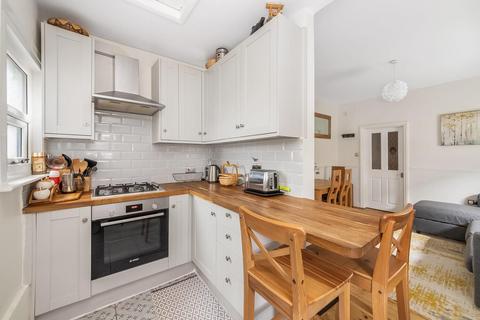2 bedroom apartment for sale, Lucas Road, Penge, London, SE20