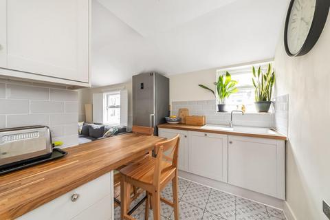 2 bedroom apartment for sale, Lucas Road, Penge, London, SE20