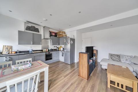 undefined, Nether Street,  Finchley,  N3