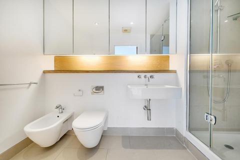 3 bedroom flat for sale, Charlwood House,  Richmond,  TW9
