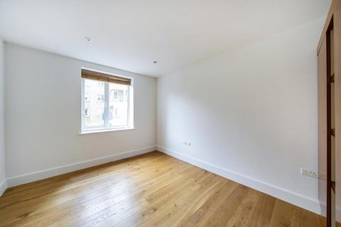 3 bedroom flat for sale, Charlwood House,  Richmond,  TW9