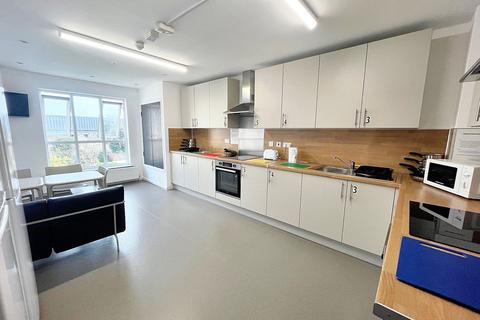 undefined, Bower Terrace, Maidstone ME16