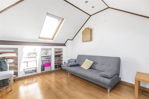 3 bedroom semi-detached house for sale, Hadley Road, Enfield
