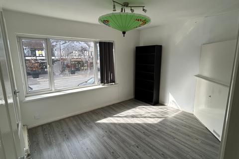 Office to rent, 502 Cricklade Rd Swindon SN2 7BG