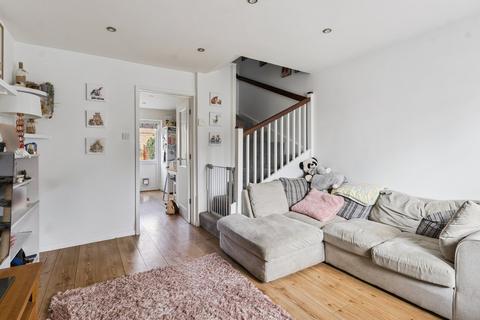 2 bedroom terraced house for sale, Alder Close, St Neots PE19