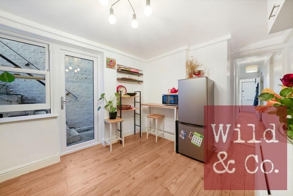 Powell Road - 3 Kw E5haz LXMhu2 GGt OJC.jpg