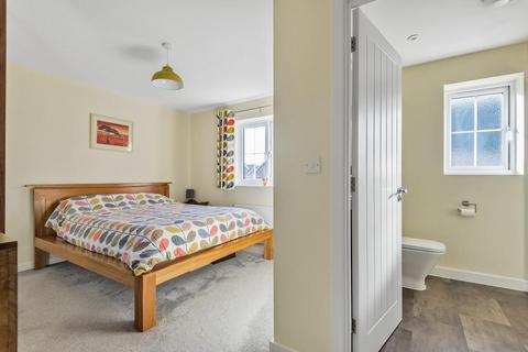 undefined, Hop Pocket Way, Headcorn