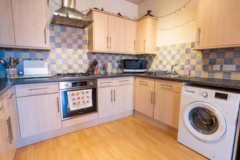 2 bedroom flat for sale, The Byron Centre, Hucknall, Nottingham, NG15 7FS NG15