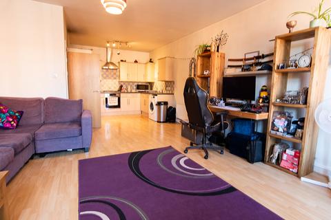 2 bedroom flat for sale, The Byron Centre, Hucknall, Nottingham, NG15 7FS NG15