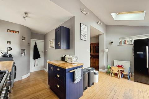 4 bedroom detached house for sale, Folly Lane, Stroud