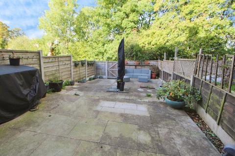 undefined, Simmondley Grove, Derbyshire SK13