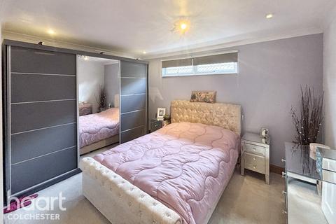 undefined, Halstead Road, Colchester